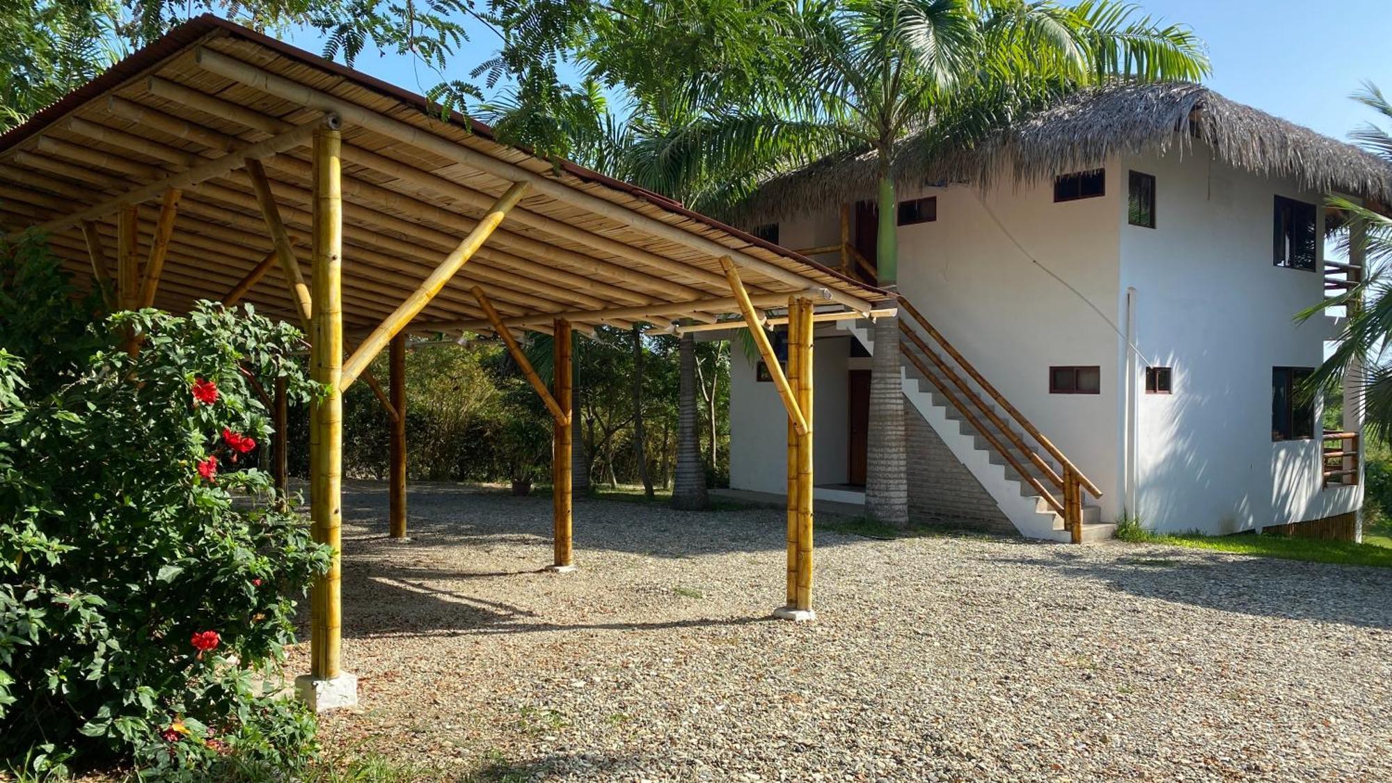 Hosteria Guachapeli Las Tunas Kültér fotó
